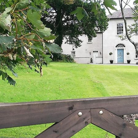 Next Door At Broomfield House ミドルトン エクステリア 写真